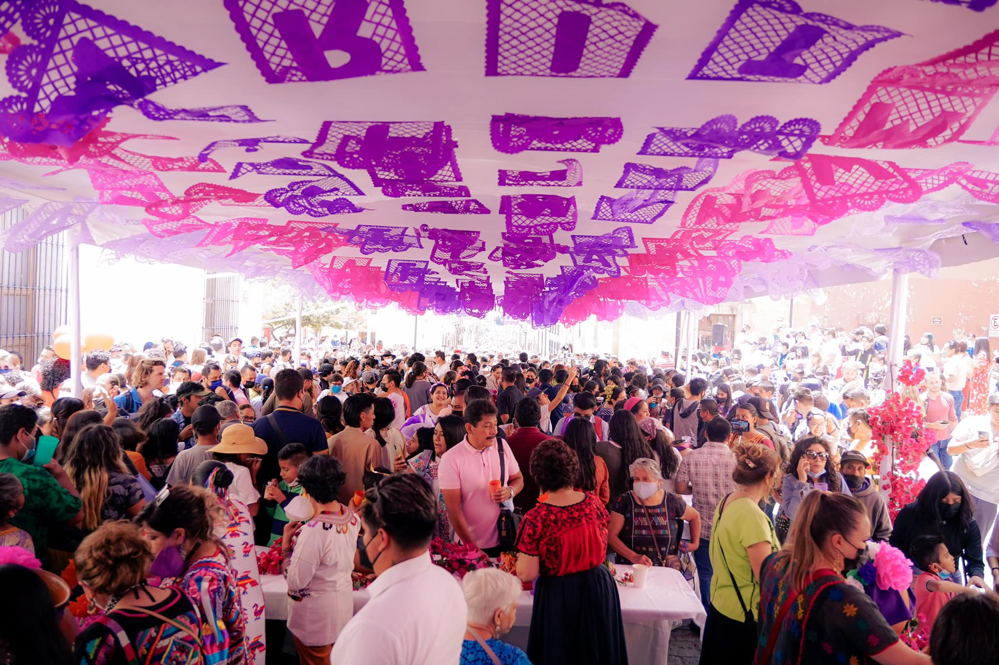▶ Una fiesta se vivió en Oaxaca en la celebración del viernes de Samaritana