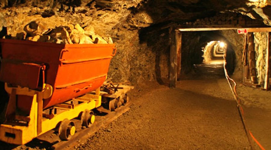 ▶ Genera actividad minera en Oaxaca 422 mil millones de pesos al año