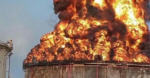 ▶ Reportan incendio en refinería de Salina Cruz