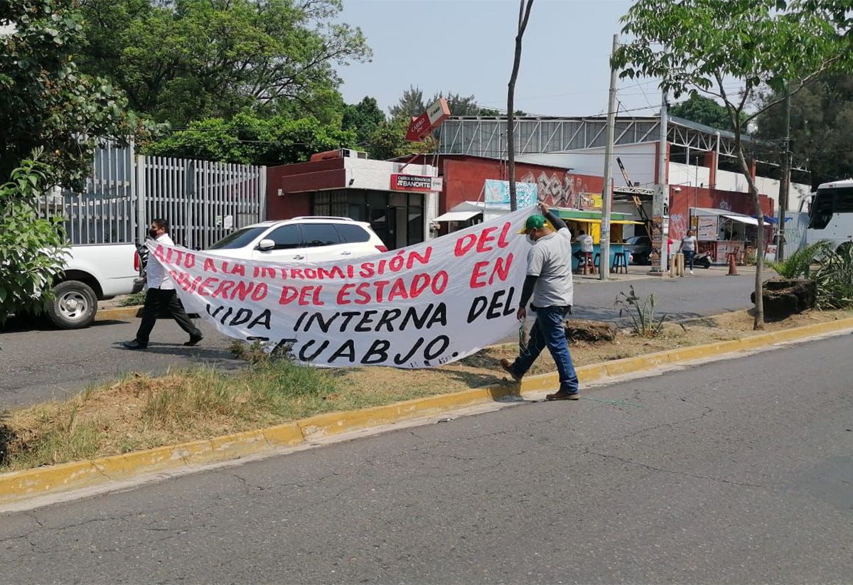 Steuabjo protesta en la Junta de Conciliación por falta de atención a su emplazamiento a huelga
