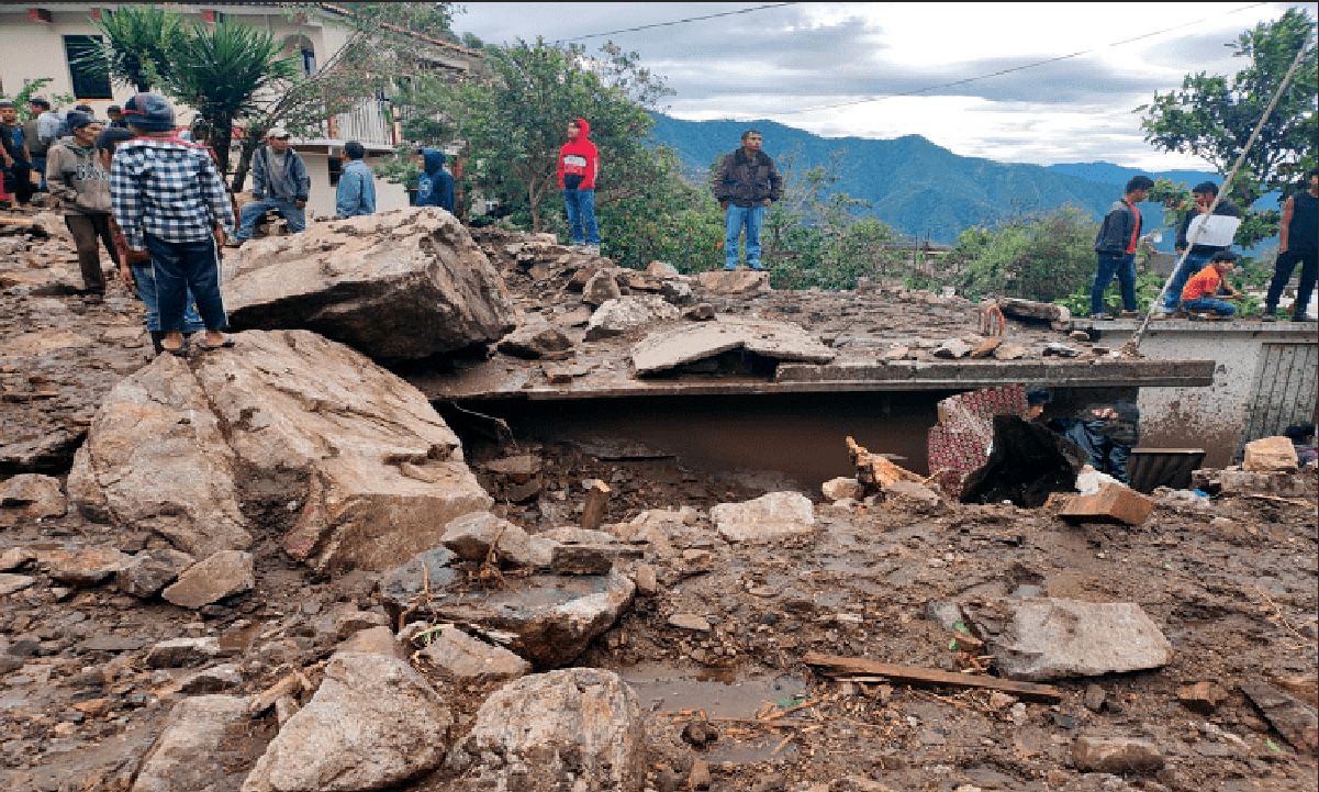 ▶ Declaran estado de emergencia en 25 municipios de Oaxaca por “Agatha”