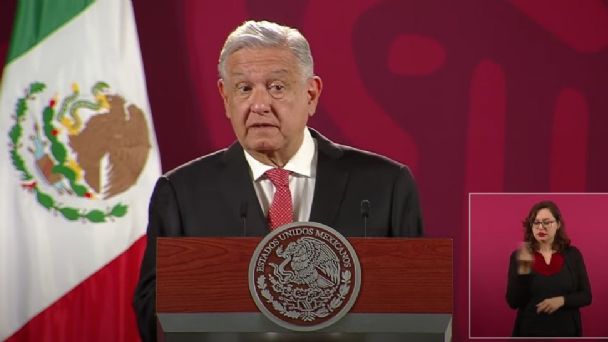 ▶ Llega el presidente López Obrador para recorrer zonas afectadas por el huracán Agatha
