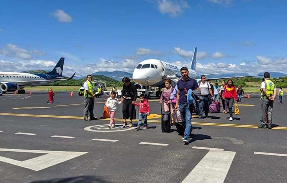 ▶ Aumenta el tráfico aéreo a Xoxocotlán y Huatulco: ASUR