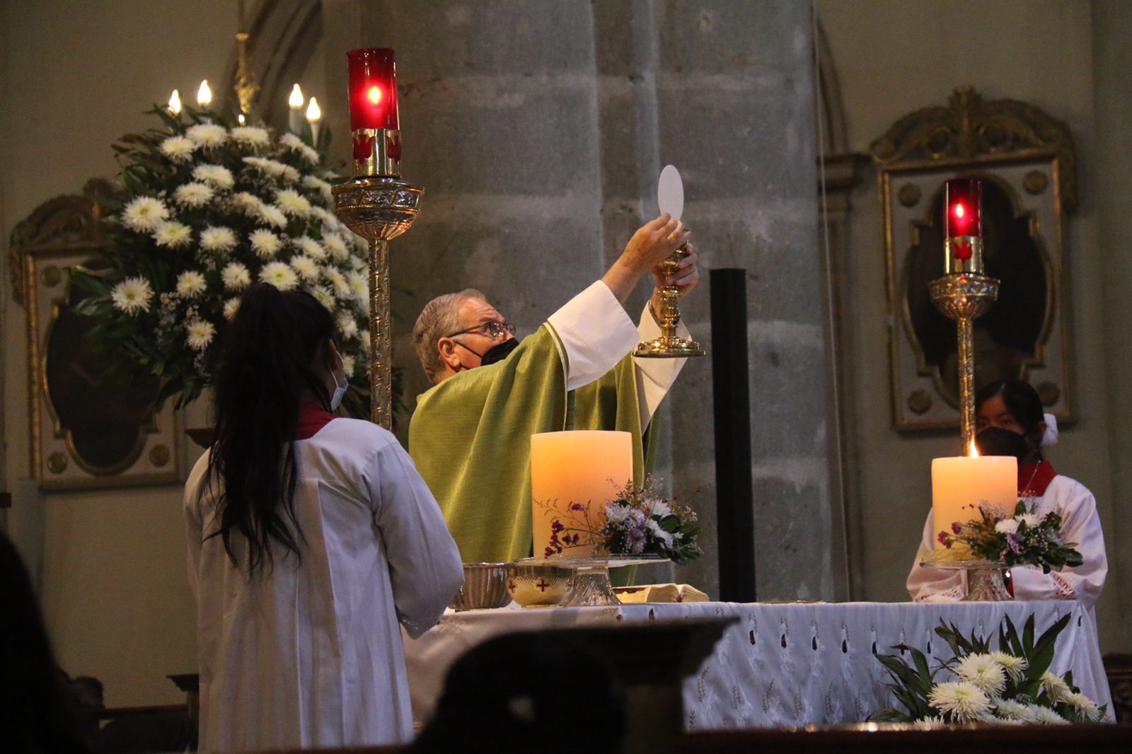 Pide Arzobispo vivir la Guelaguetza con alegría, responsabilidad y cerca de Dios