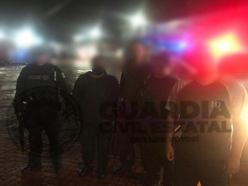 Encuentran con vida a los 4 policías raptados en San Luis Potosí