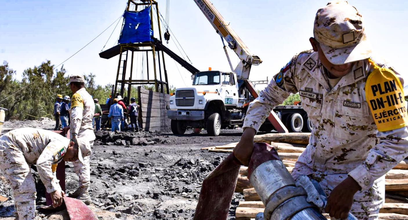 Rescate de mineros en Coahuila podría tardar de 6 hasta 11 meses: Protección Civil