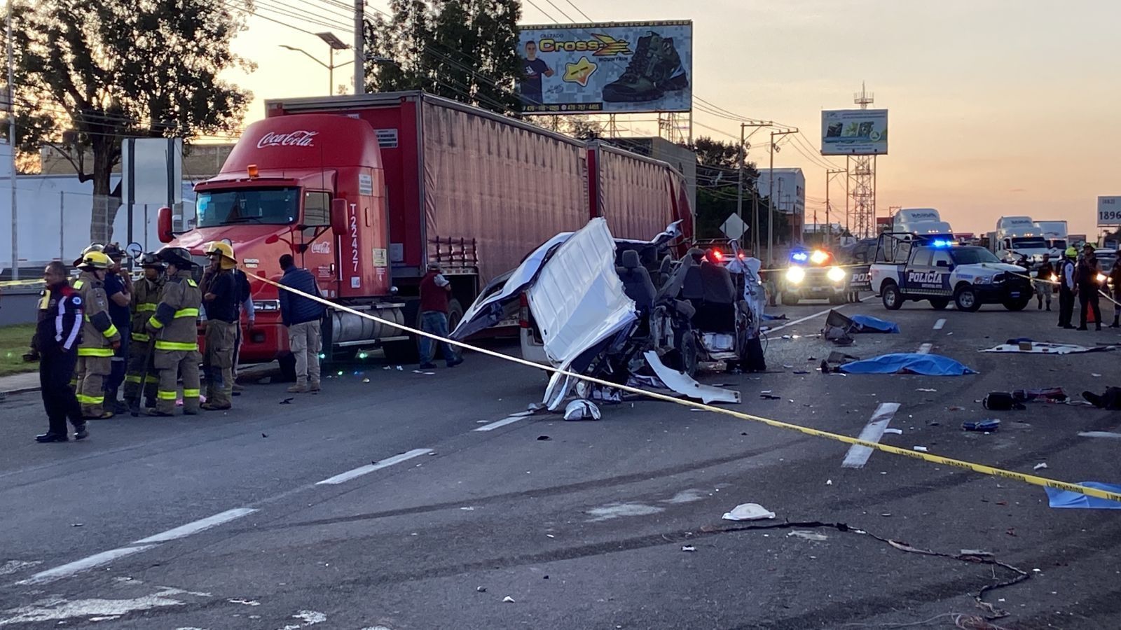 ▶ Accidente carretero deja siete muertos en Guanajuato