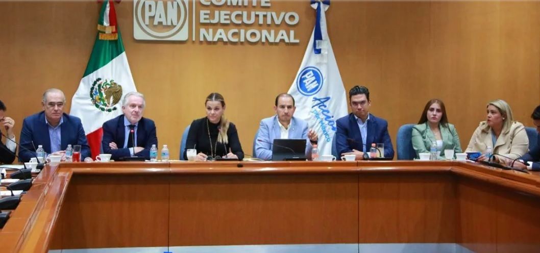 PAN avala mantener suspensión de la alianza Va por México