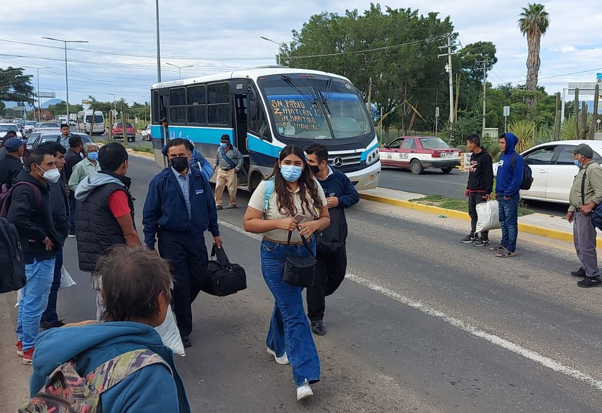 Realizan organizaciones sociales más de 700 bloqueos en Oaxaca durante 2022