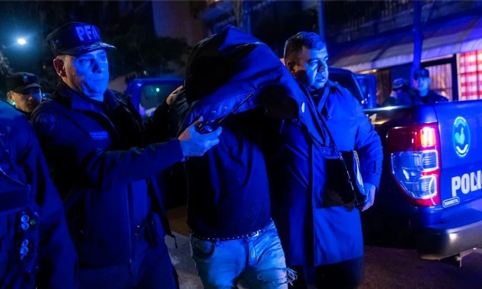 Un extranjero de 35 años, quien amenazó a Cristina Kirchner con un arma