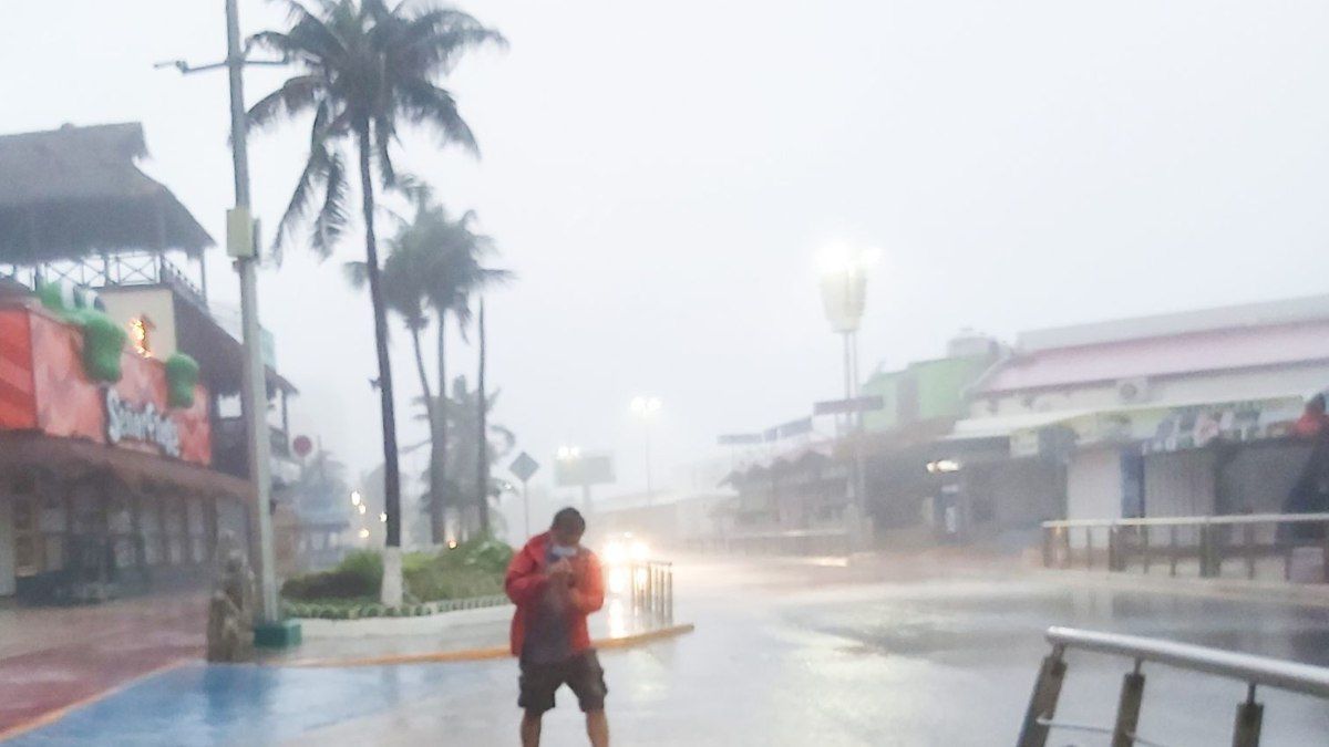 Orlene toca tierra entre Nayarit y Sinaloa; se degrada a huracán categoría I 