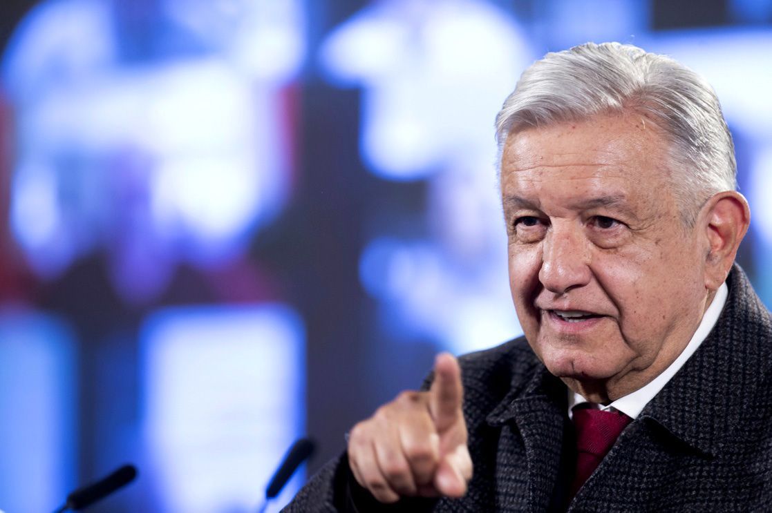 ▶ Descentralización del Gobierno Federal lleva apenas 20 por ciento, reconoce López Obrador