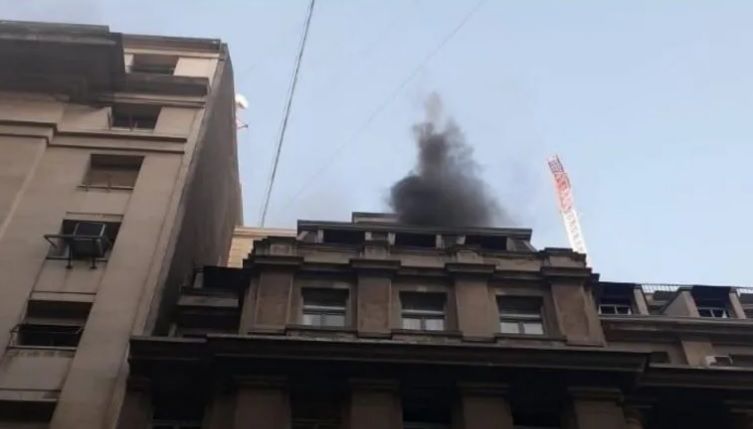 Evacuan las oficinas del Ministerio de Economía por un incendio