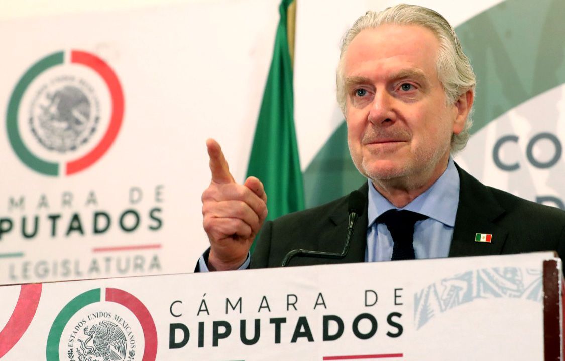 ▶ AMLO es el mayor oligarca de México, acusa Santiago Creel