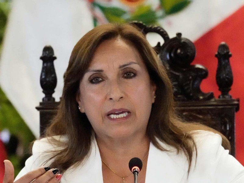 Boluarte pide “tregua nacional” por protestas, en Perú