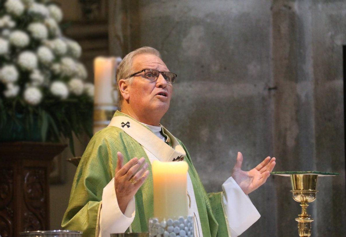 Llama Arzobispo a no despreciar a Indigenas ni a migrantes