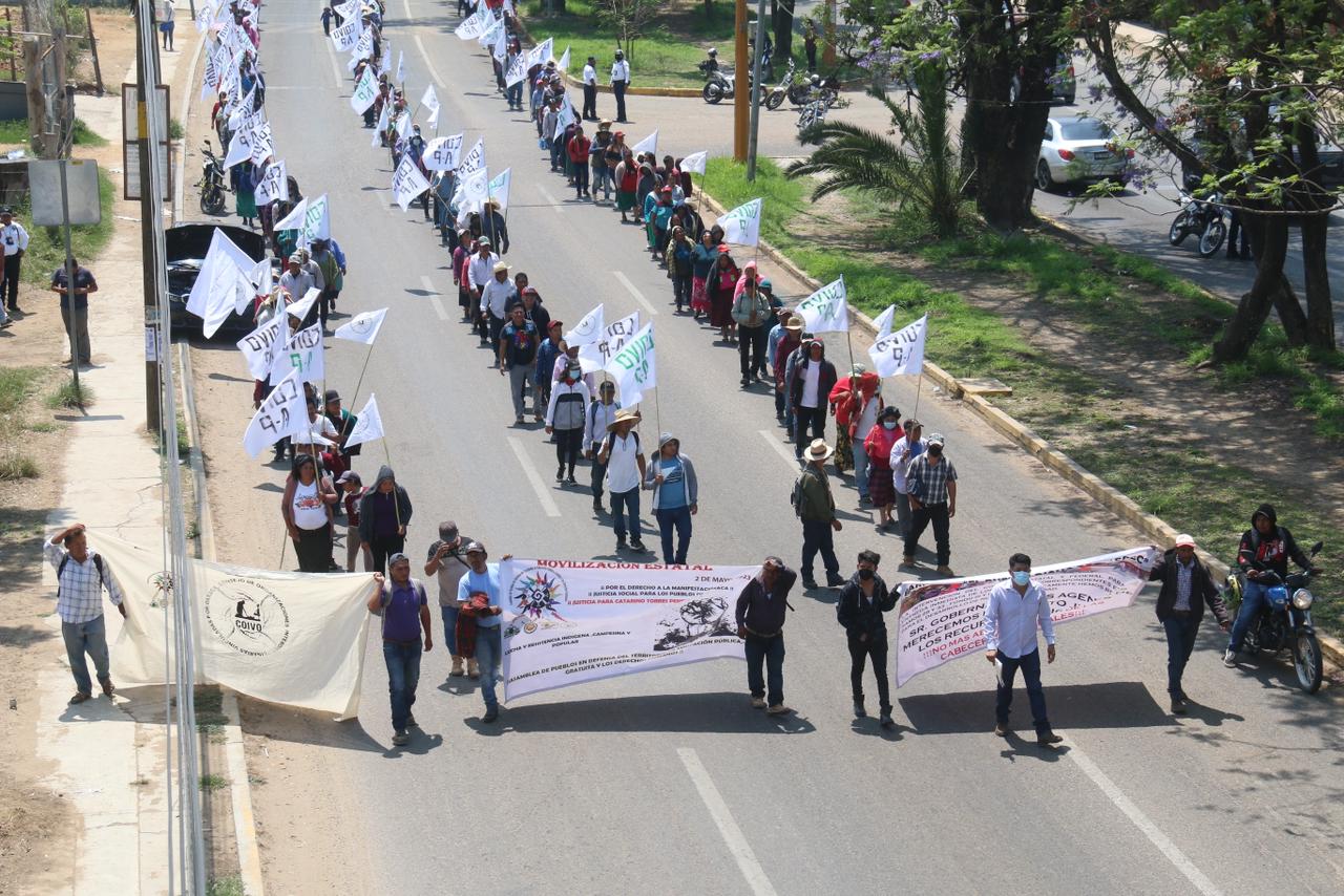 Marchan organizaciones para exigir mesa de diálogo con el gobierno