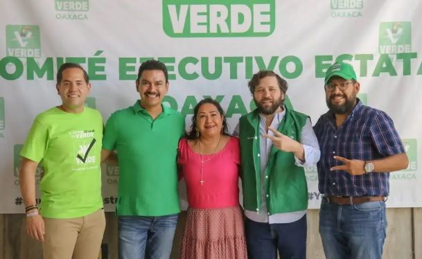 Raymundo Chagoya se registra como candidato a edil de Oaxaca de Juárez por el PVEM y FXMO Raymundo Chagoya se registra como candidato a edil de Oaxaca de Juárez por el PVEM y FXMO