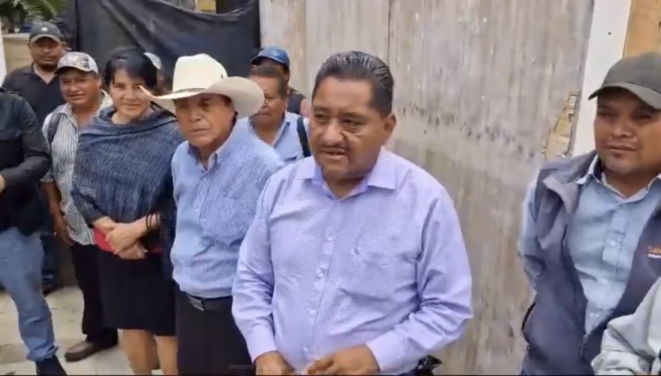 Autoridades de San Juan Mixtepec acusan al secretario Jesús Romero de señalarlas sin pruebas