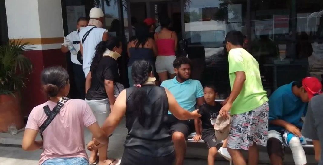 Otorgarán visas humanitarias al menos a 12 migrantes que sobrevivieron a accidente carretero en Oaxaca