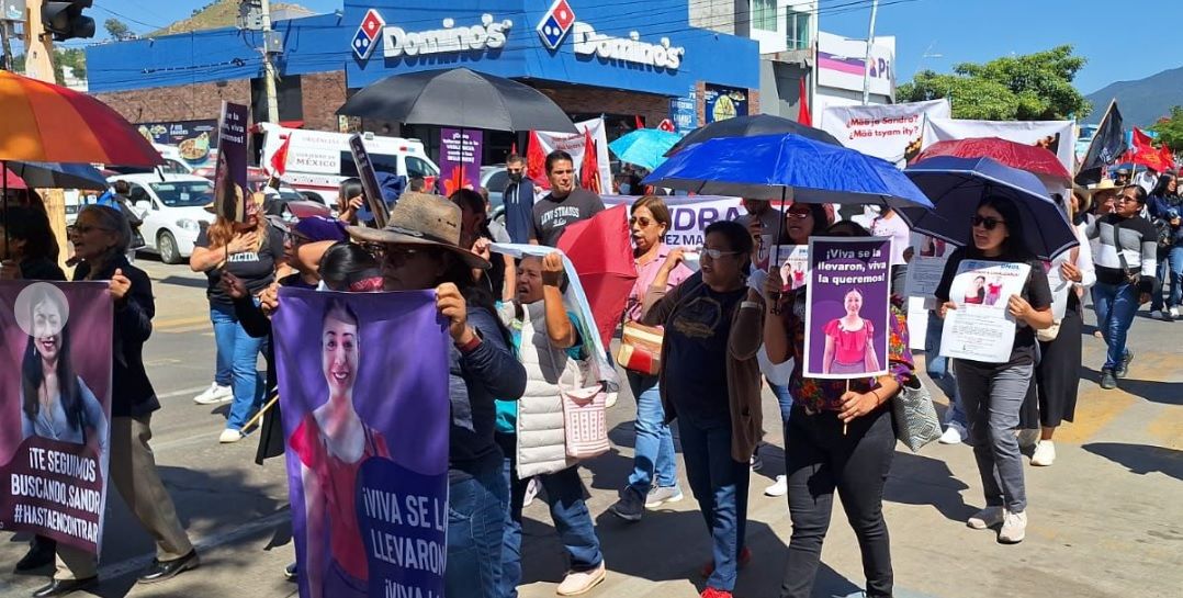 Exigen presentación con vida de Sandra Domínguez