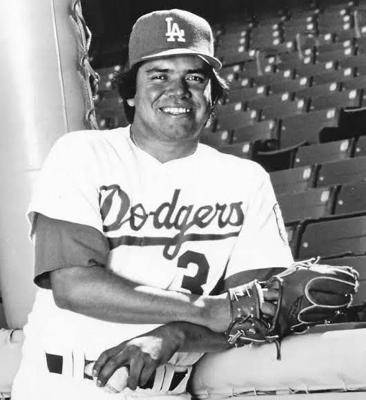 Muere Fernando “El Toro” Valenzuela, pitcher leyenda del beisbol mexicano y estrella de Los Dodgers de Los Ángeles