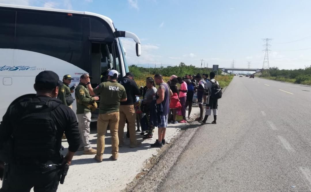 Sin control, flujo migratorio de centro y sudamérica al Istmo; desarticula INM caravana «Caminando con Dios» Sin control, flujo migratorio de centro y sudamérica al Istmo; desarticula INM caravana «Caminando con Dios»