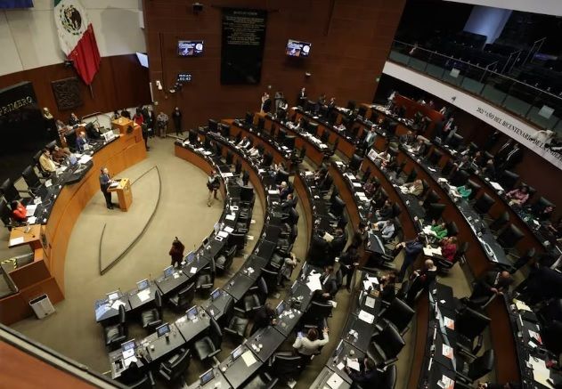 Avalan reforma sobre prisión oficiosa; va a Congresos locales
