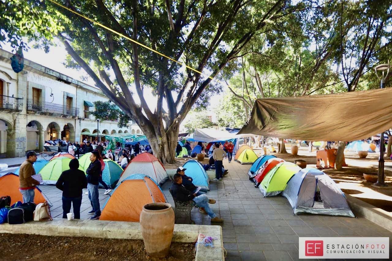 Este lunes será día de bloqueos en Oaxaca capital; el magisterio anuncia movilizaciones y cierre de calles Este lunes será día de bloqueos en Oaxaca capital; el magisterio anuncia movilizaciones y cierre de calles