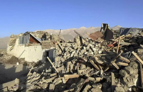 Suman 126 muertos por terremoto en el Tibet, oeste de China; más de mil casas resultaron dañadas Suman 126 muertos por terremoto en el Tibet, oeste de China; más de mil casas resultaron dañadas