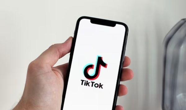 TikTok prepara cierre en EU para el domingo, un día antes de investidura de Trump, según medios; ley obliga a venderla TikTok prepara cierre en EU para el domingo, un día antes de investidura de Trump, según medios; ley obliga a venderla