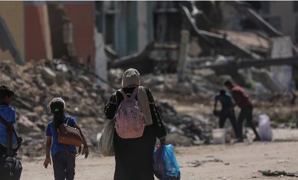 Aliados y adversarios rechazan propuesta de que EU “tome el control” de Gaza; Trump también sugirió la expulsión de palestinos
