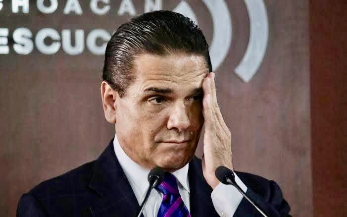 Silvano Aureoles, exgobernador de Michoacán, detenido al igual que otros tres excolaboradores; lo acusan de peculado por 4 mil mdp
