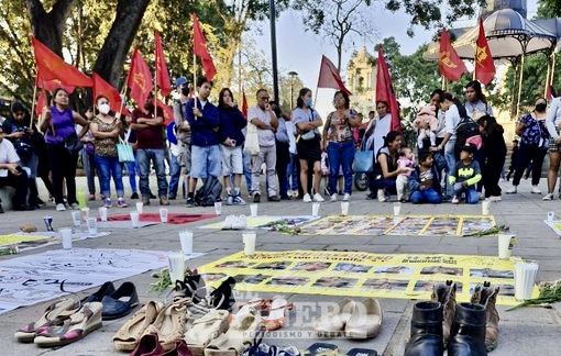 En Oaxaca, familiares de desaparecidos se unen al luto nacional por campo de exterminio descubierto en Jalisco En Oaxaca, familiares de desaparecidos se unen al luto nacional por campo de exterminio descubierto en Jalisco