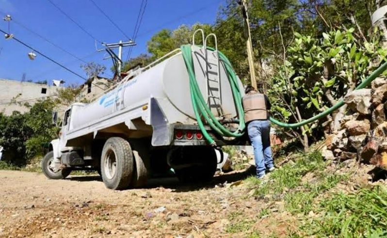 Dos tercios de la población de Oaxaca tienen dificultad para acceder a agua potable, revela el Inegi