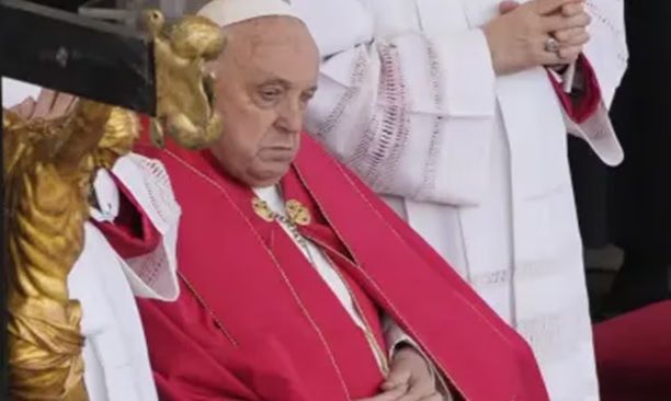 Salud del papa Francisco mejora; ya no necesita ventilación mecánica, reporta el Vaticano