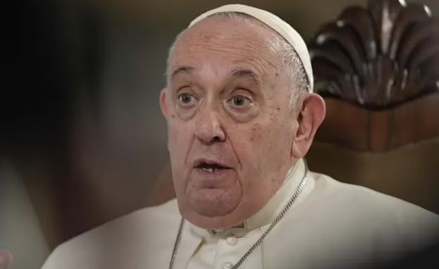 El papa Francisco se mantiene “estable” tras últimas crisis respiratorias; retomará la ventilación mecánica El papa Francisco se mantiene “estable” tras últimas crisis respiratorias; retomará la ventilación mecánica