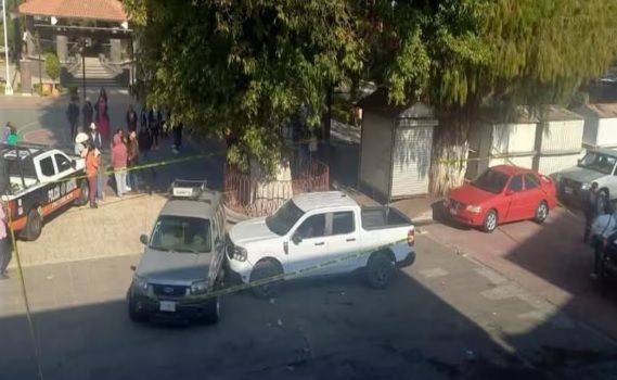 Asesinan a Alejo Cedillo, primer regidor de Ocuilán, Edomex; atacantes dispararon frente al palacio municipal Asesinan a Alejo Cedillo, primer regidor de Ocuilán, Edomex; atacantes dispararon frente al palacio municipal