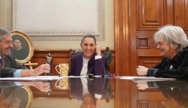 Sheinbaum comparte con Gabriel Boric posturas para defender la democracia, tras entrada de aranceles; sostienen llamada Sheinbaum comparte con Gabriel Boric posturas para defender la democracia, tras entrada de aranceles; sostienen llamada