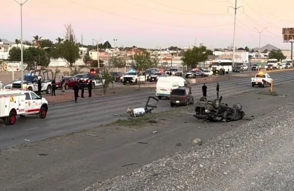 Persecución en Ciudad Juárez termina en volcadura y muerte; entre las víctimas, una agente estatal y un civil