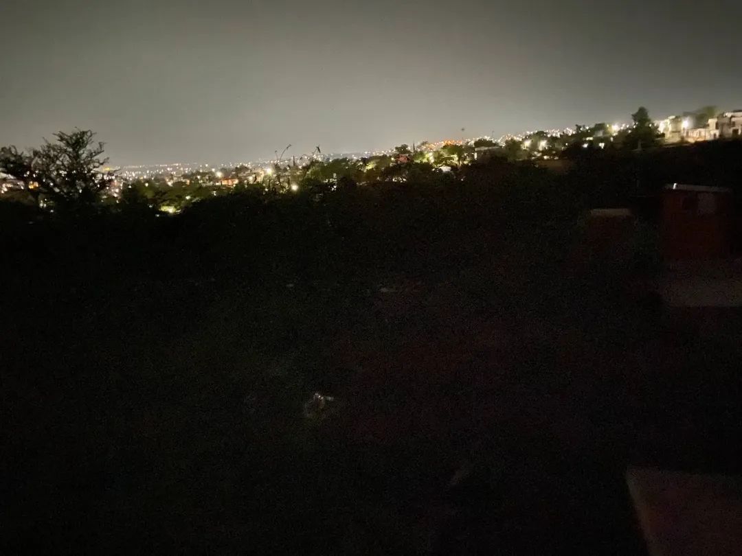 Sin luz en Xoxocotlán: colonia Segunda Ampliación a oscuras tras tormenta eléctrica