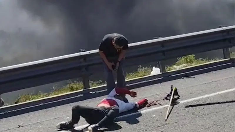 Aumentó a 22 el número de muertos por el accidente múltiple en la supercarretera Oaxaca-Cuacnopalan Aumentó a 22 el número de muertos por el accidente múltiple en la supercarretera Oaxaca-Cuacnopalan