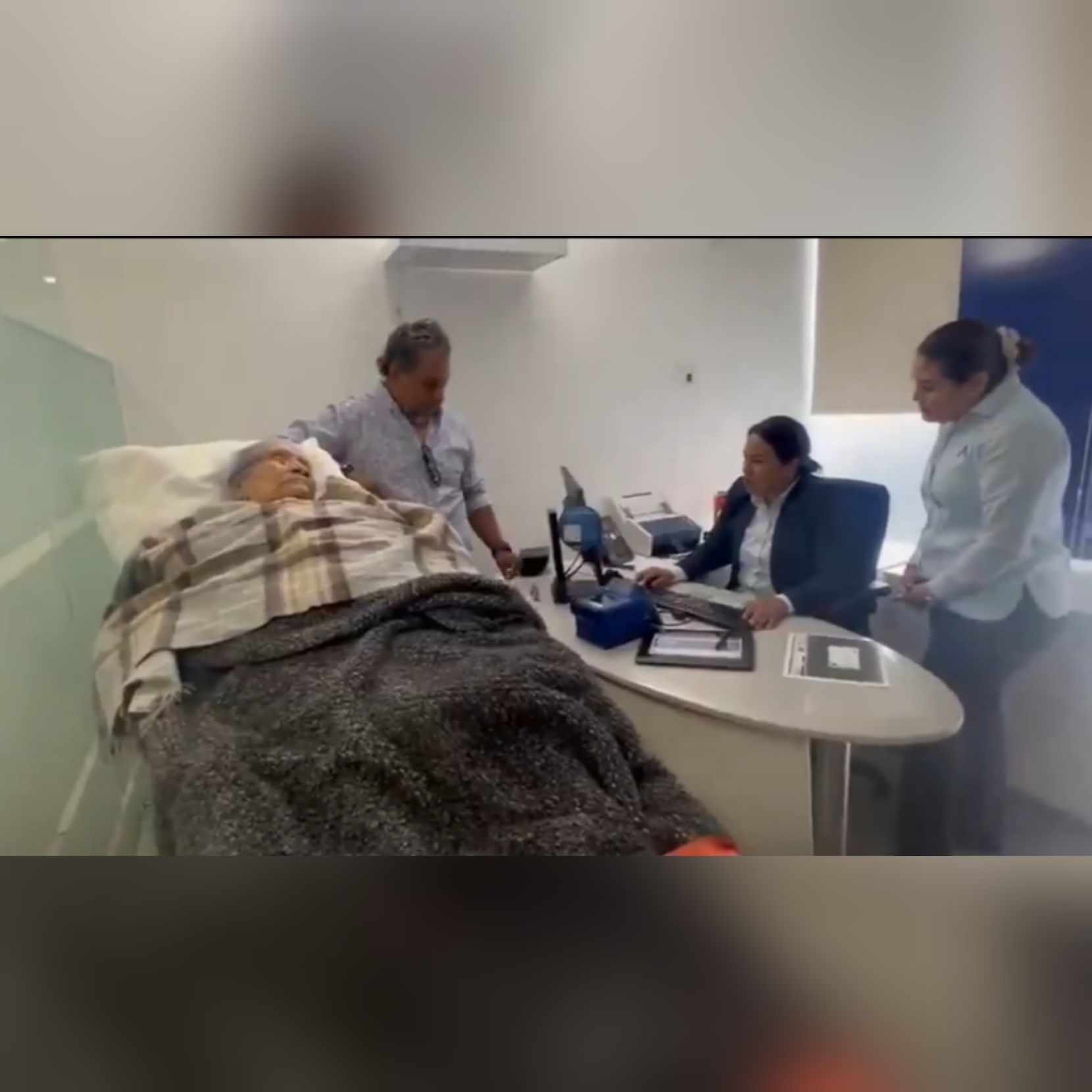 DDHPO exige investigación por trato inhumano a persona mayor en sucursal BBVA de Oaxaca