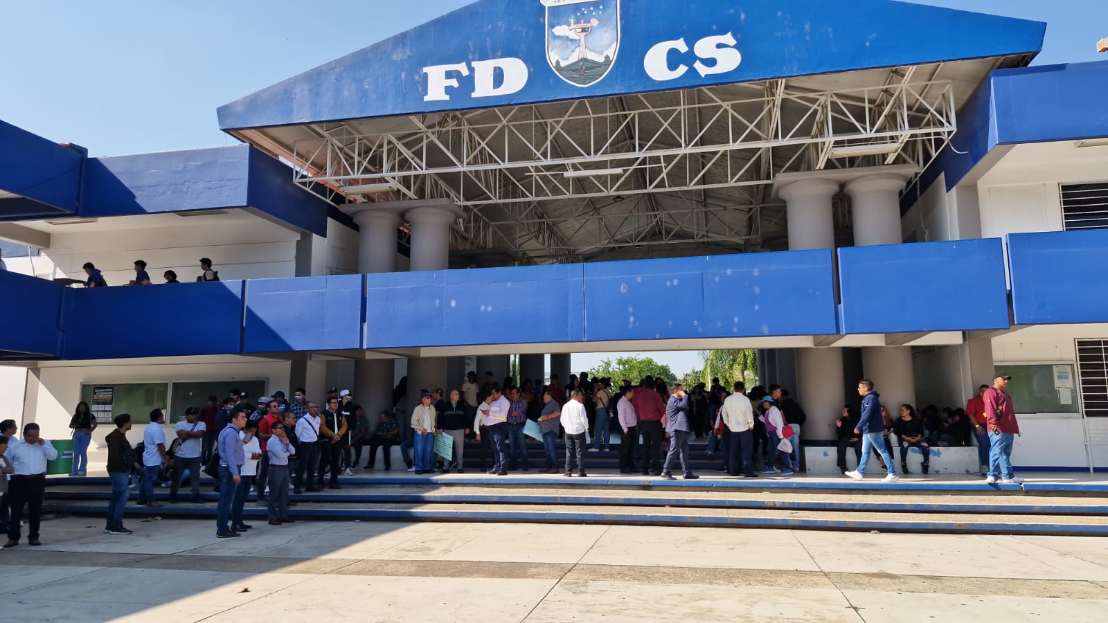 Docentes y estudiantes de la UABJO exigen destitución de directora de la Facultad de Derecho
