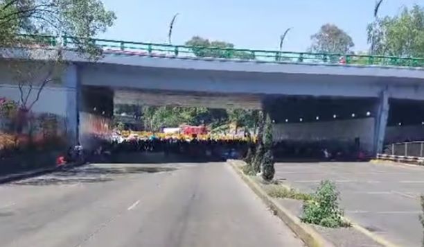 Segundo día de protestas de la CNTE; maestros realizan cierre total de Circuito Interior, a la altura de Paseo de la Reforma