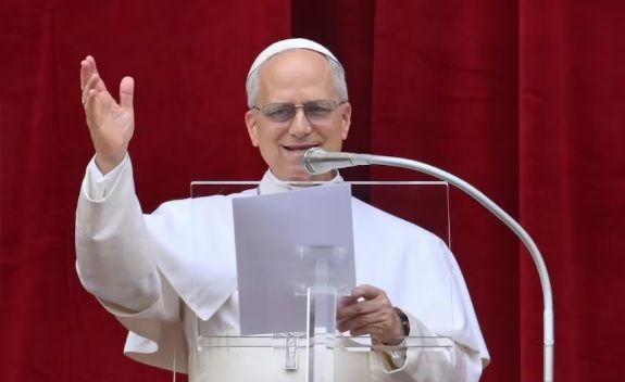 Papa León XIV pide dejar entrar «ayuda humanitaria digna» en Gaza; realiza su primera audiencia general Papa León XIV pide dejar entrar «ayuda humanitaria digna» en Gaza; realiza su primera audiencia general