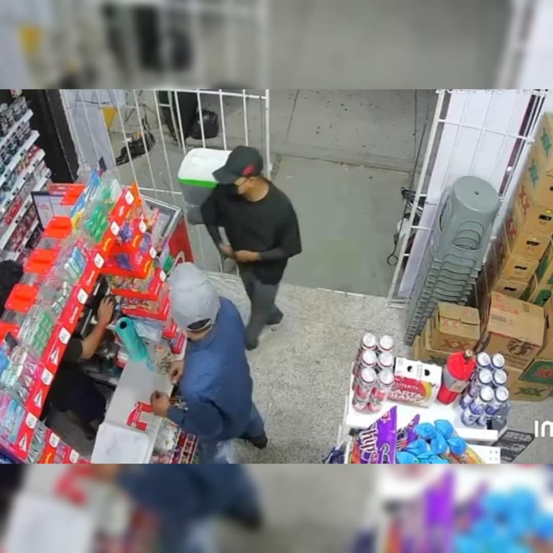 Asalto a tienda Six en la carretera Transístmica: ladrones huyen con efectivo, cigarros y motocicleta Asalto a tienda Six en la carretera Transístmica: ladrones huyen con efectivo, cigarros y motocicleta