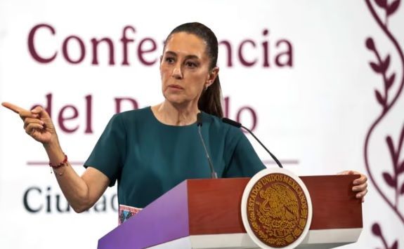 Sheinbaum llama a mexicanos en EU a enviar cartas y mensajes en redes contra impuesto de 5% a remesas; “es discriminatorio”, insiste