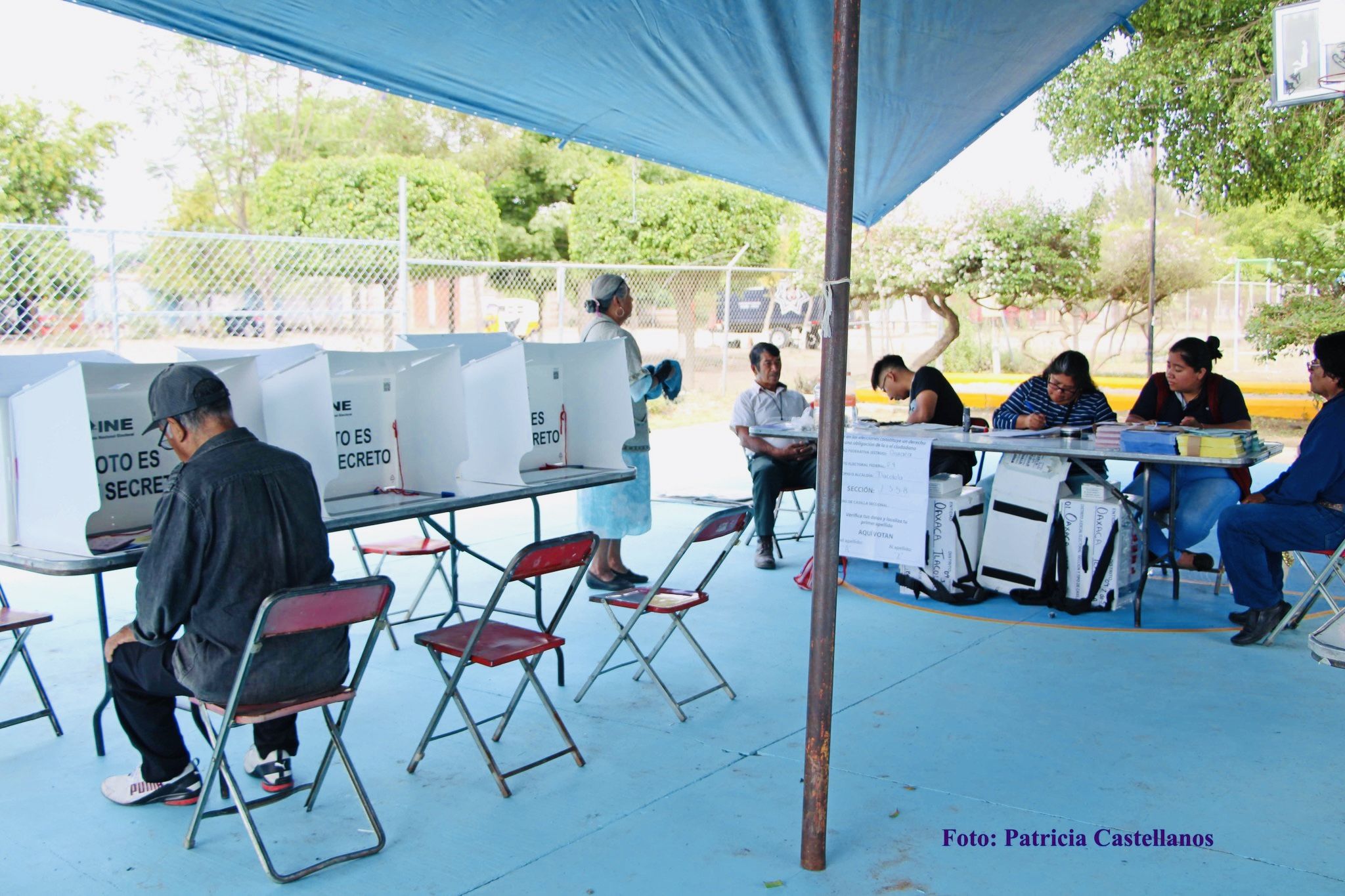 Oaxaca: confusión, baja participación y robo de boletas marcan la primera Elección Judicial en la historia de México Oaxaca: confusión, baja participación y robo de boletas marcan la primera Elección Judicial en la historia de México