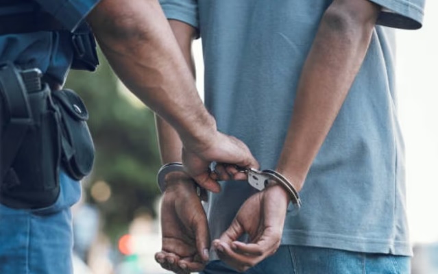 Cae en París miembro del Cártel de Sinaloa; el detenido es de origen colombiano Cae en París miembro del Cártel de Sinaloa; el detenido es de origen colombiano